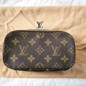 Louis Vuitton Trousse Blush PM Cosmetics Case